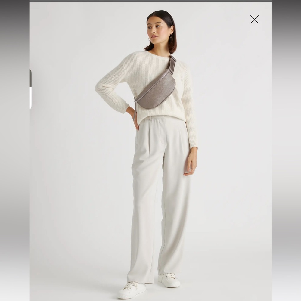 Quince Sling Bag in Mink